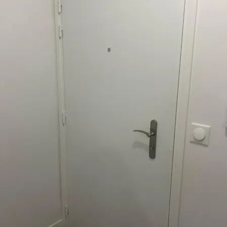 Moderne 18 * París